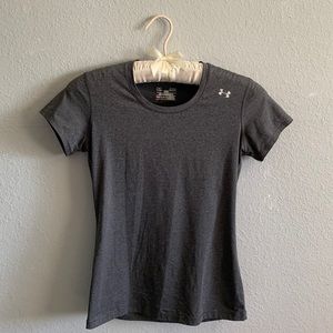 Under Armour T
